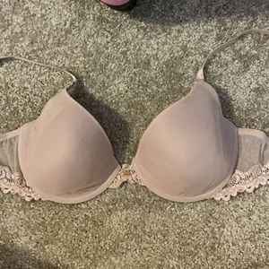 NEW without tags Natori Bra 36C